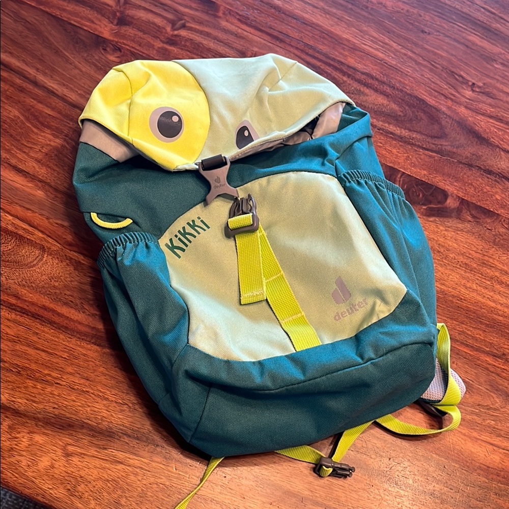 Vibrant Green and Yellow Backpack with Adjustable Straps